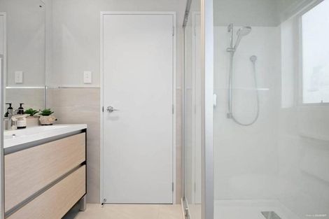 Photo of property in 12 Samuel Cassidy Avenue, Swanson, Auckland, 0614