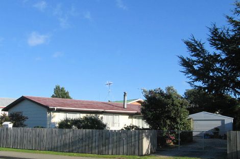 Photo of property in 416 Mazengarb Road, Paraparaumu, 5032
