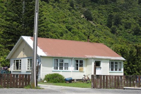 Photo of property in 55 New Road, Granity, 7823