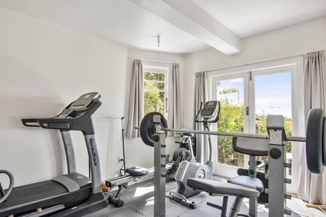 Photo of property in 41 Cleveland Terrace, Nelson, 7010