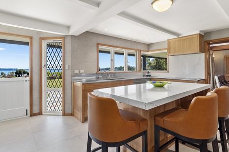 Photo of property in 140 Kayelene Place, Omokoroa, 3114