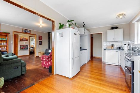 Photo of property in 16 Cumming Street, Okato, 4335