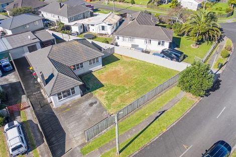Photo of property in 14 Sandbrook Avenue, Otara, Auckland, 2023