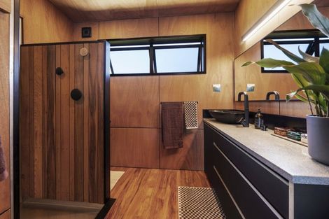 Photo of property in 35 Peregrine Place, Kinloch, Taupo, 3377