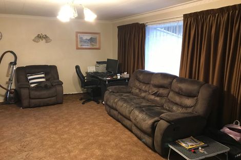 Photo of property in 21 Paterson Street, Grasmere, Invercargill, 9810
