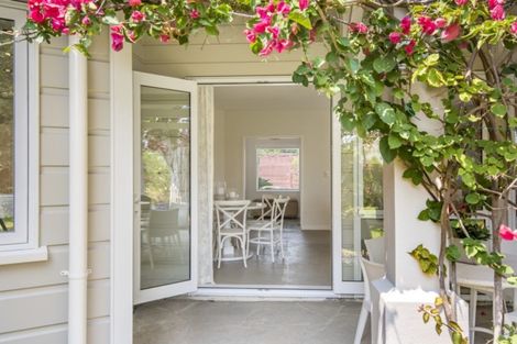 Photo of property in 29a Stanley Point Road, Stanley Point, Auckland, 0624