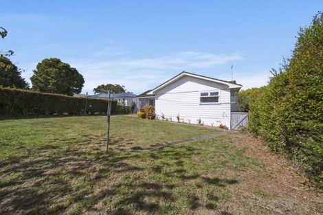 Photo of property in 141 Gossamer Drive, Pakuranga Heights, Auckland, 2010