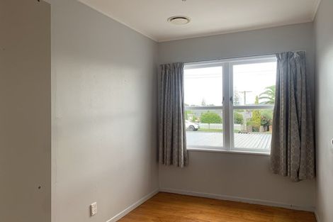 Photo of property in 7a Parker Avenue, New Lynn, Auckland, 0600