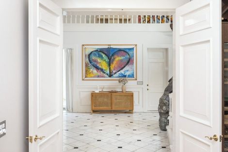 Photo of property in 93 Carlton Mill Road, Merivale, Christchurch, 8014