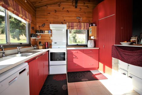 Photo of property in 51 Hillview Road, Alexandra, 9391