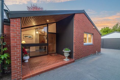 Photo of property in 21 Desmond Street, Merivale, Christchurch, 8014