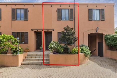 Photo of property in 2/10 Cleveland Road, Parnell, Auckland, 1052