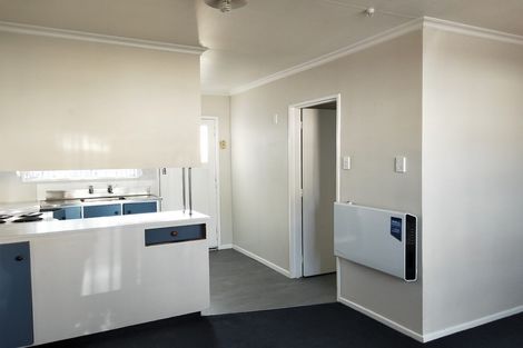 Photo of property in 20 Edgeware Road, Palmerston North, 4410