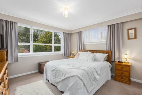 Photo of property in 66 Pioneer Crescent, Helensburgh, Dunedin, 9010
