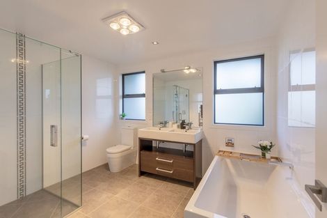 Photo of property in 72 Kahotea Drive, Motuoapa, Turangi, 3382