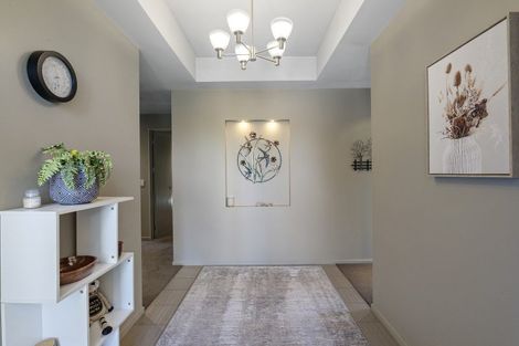 Photo of property in 10 Pemberton Drive, Darfield, 7510