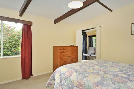 Photo of property in 3 Walnut Grove, Kelvin Grove, Palmerston North, 4414