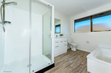 Photo of property in 1/6 Kent Lodge Avenue, Avonhead, Christchurch, 8042