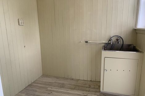 Photo of property in 32 Riley Crescent, Woolston, Christchurch, 8023