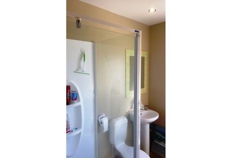 Photo of property in 32 Avalon Crescent, Fernhill, Queenstown, 9300