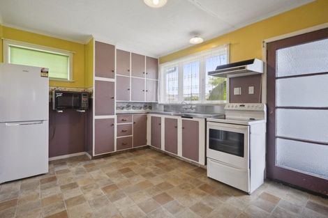 Photo of property in 17 Totara Street, Otaki, 5512