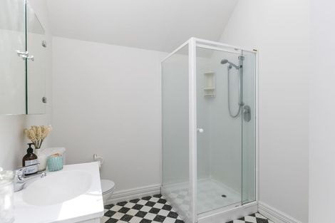 Photo of property in 9 Murphy Street, Thorndon, Wellington, 6011