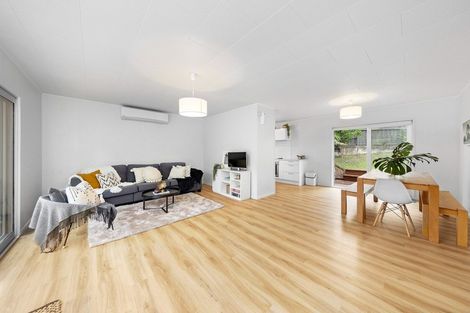 Photo of property in 1/150 Seabrook Avenue, New Lynn, Auckland, 0600