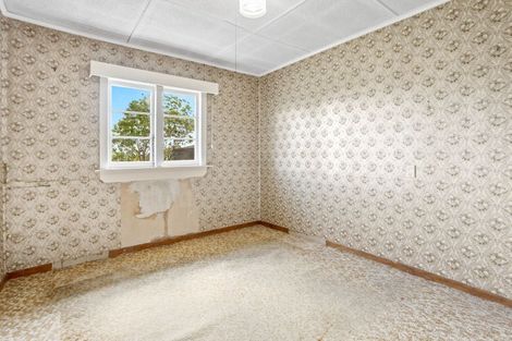 Photo of property in 154 Tawa Road, Kumeu, 0891