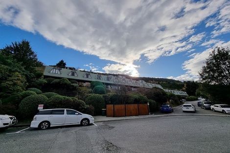 Photo of property in Goldridge Apartments, 21/43 Goldridge Way, Queenstown, 9300