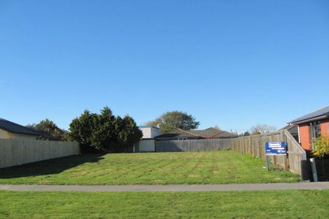 Photo of property in 4 Englefield Road, Belfast, Christchurch, 8051