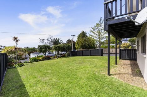 Photo of property in 24 Hebron Road, Waiake, Auckland, 0630