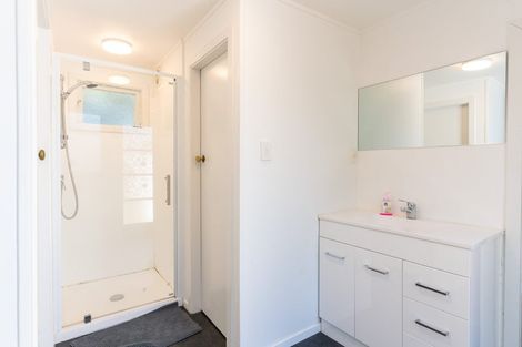 Photo of property in 58 Conclusion Street, Ascot Park, Porirua, 5024