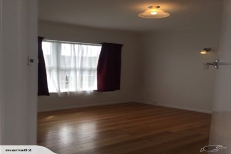 Photo of property in 1/342 Lake Road, Hauraki, Auckland, 0622