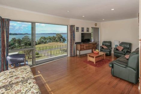 Photo of property in 54 Ronald Avenue, Glenbrook, Waiuku, 2681