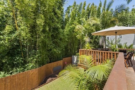 Photo of property in 16b Charmaine Road, Torbay, Auckland, 0630