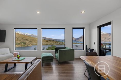 Photo of property in 19 Stone Ridge Place, Queenstown, 9300