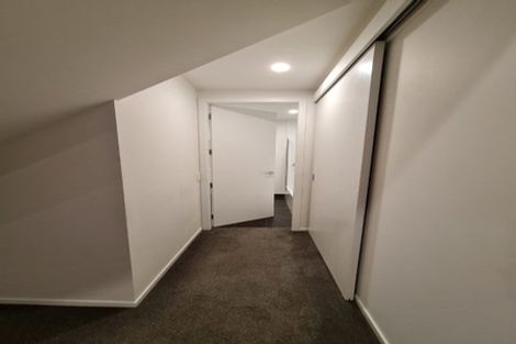 Photo of property in 22c Mandalay Terrace, Khandallah, Wellington, 6035