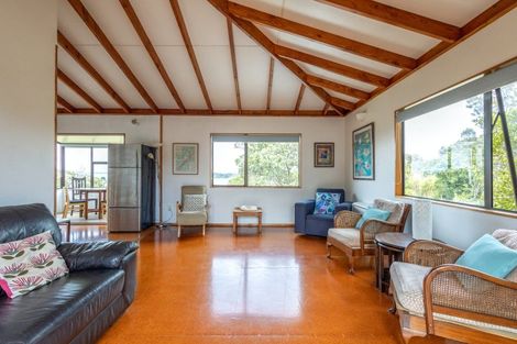 Photo of property in 25 Tawa Street, Oneroa, Waiheke Island, 1081