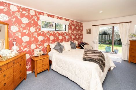 Photo of property in 52 Waterford Road, Fitzroy, Hamilton, 3206