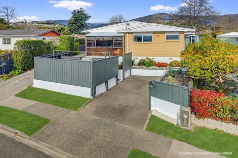Photo of property in 24 Cobham Crescent, Stoke, Nelson, 7011