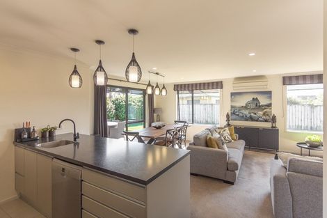 Photo of property in 43b Camellia Avenue, Bell Block, New Plymouth, 4312