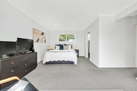 Photo of property in 65 Sandstone Road, Whitford, Manurewa, 2576