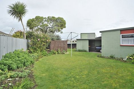 Photo of property in 3 Walnut Grove, Kelvin Grove, Palmerston North, 4414