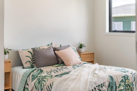 Photo of property in 1/104 Martin Street, Wallaceville, Upper Hutt, 5018