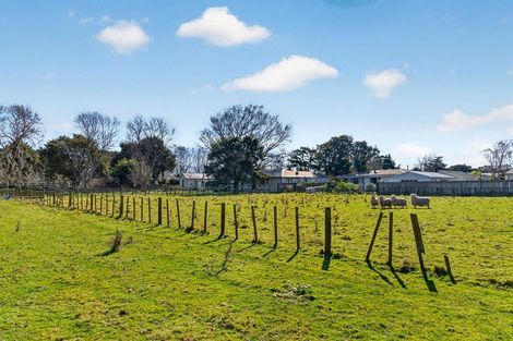 Photo of property in 18 Hilton Road, Carterton, 5713