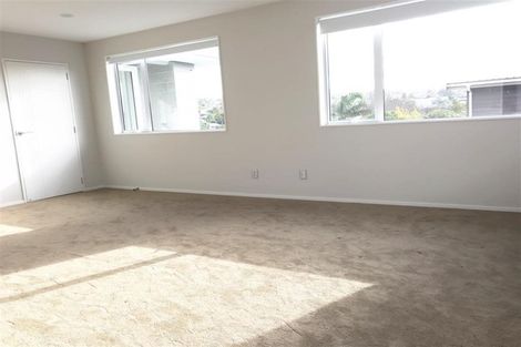 Photo of property in 6c Seaview Road, Milford, Auckland, 0620