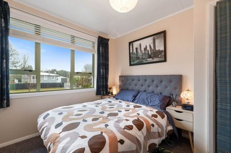 Photo of property in 17 Runuku Grove, Turangi, 3334