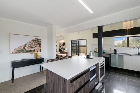 Photo of property in 189 Tutere Street, Waikanae Beach, Waikanae, 5036