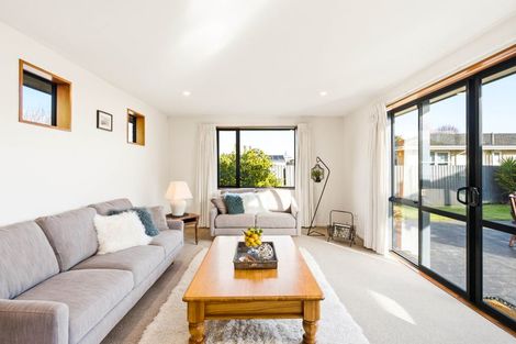 Photo of property in 12a Prossers Road, Saint Martins, Christchurch, 8022