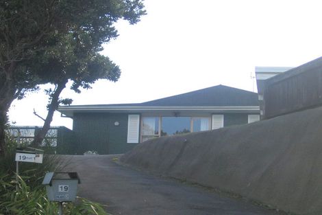 Photo of property in 2/19 Howard Road, Point Howard, Lower Hutt, 5013